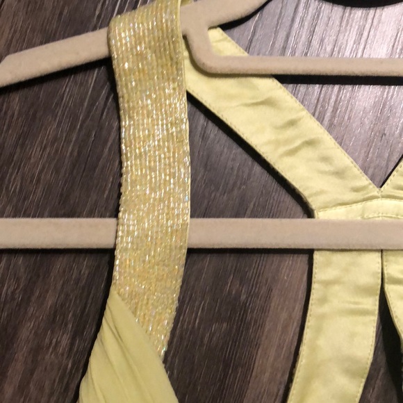 Cache dress - Picture 3 of 6